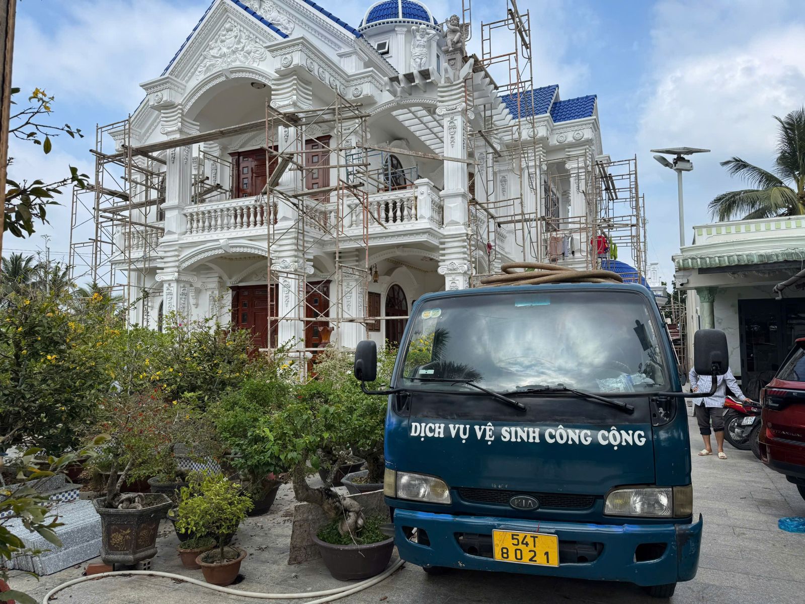 Hút hầm cầu giá rẻ Vĩnh Thạnh Cần Thơ 