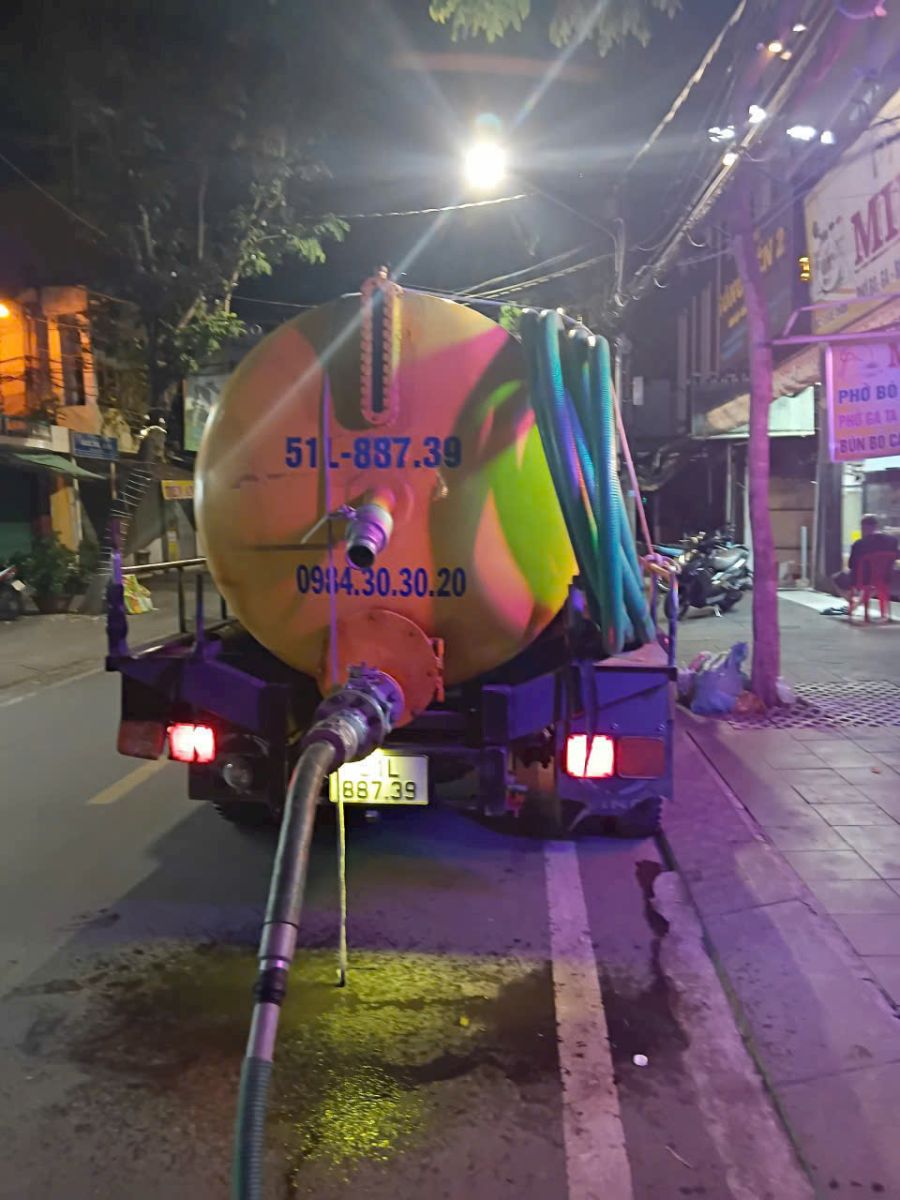 Hút hầm cầu Phong Điền, Cần Thơ