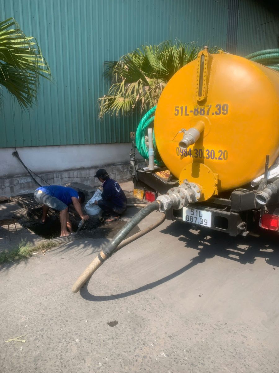 Hút Hầm Cầu Giá Rẻ Châu Đốc, An Giang